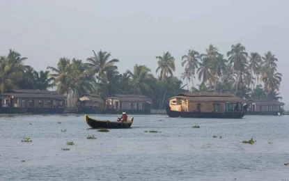 Vembanad Lake: Where Kerala’s Backwater Life Comes Alive