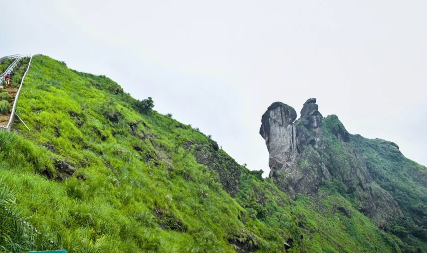 The Hidden Backside Trek to Illikkal Kallu: A Secret Route Most Tourists Don’t Know